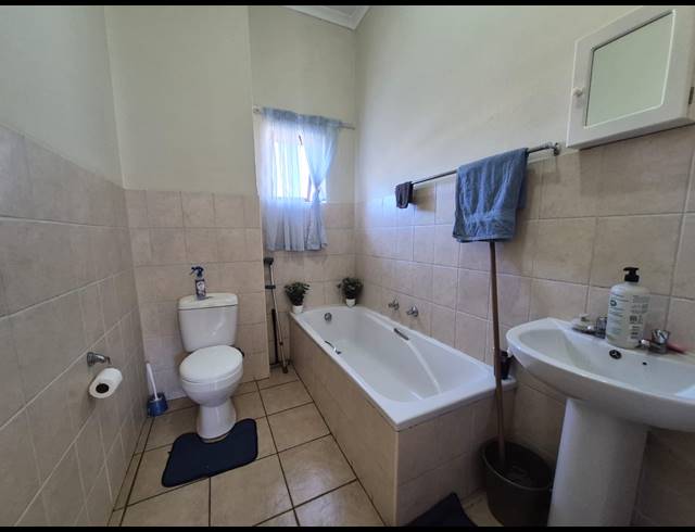 2 BEDROOM APARTMENT FOR SALE IN RYNFIELD